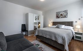 Villa Nick